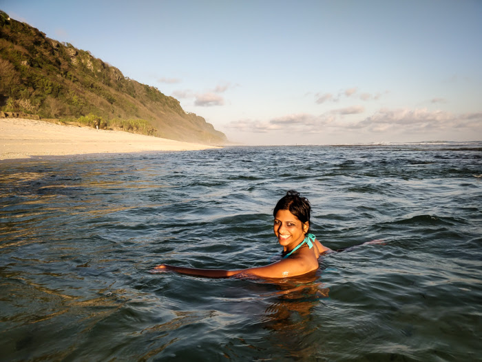 priyanka gupta solo traveler on nyangnyang beach bali