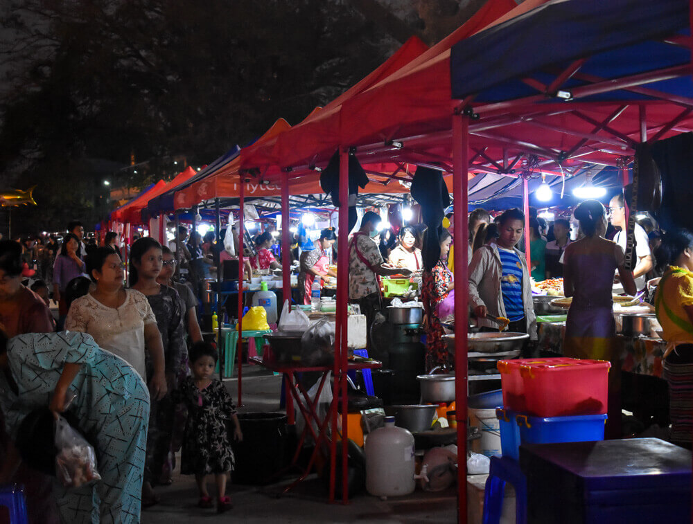 hpa-an-local-burmese-street-food-market