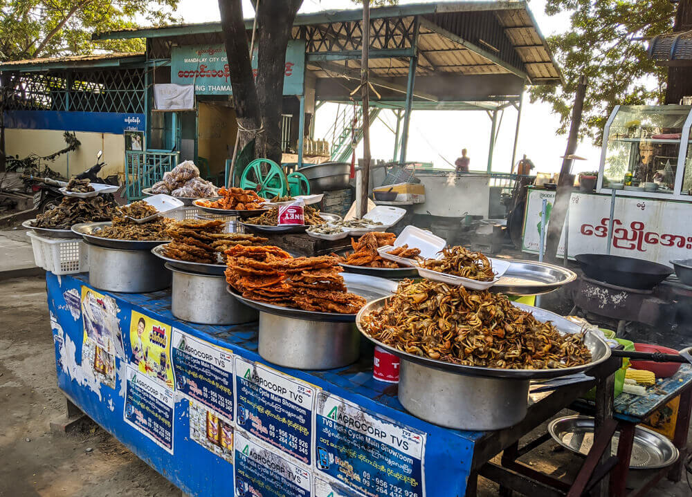u-bein-bridge-mandalay-myanmar-street-food