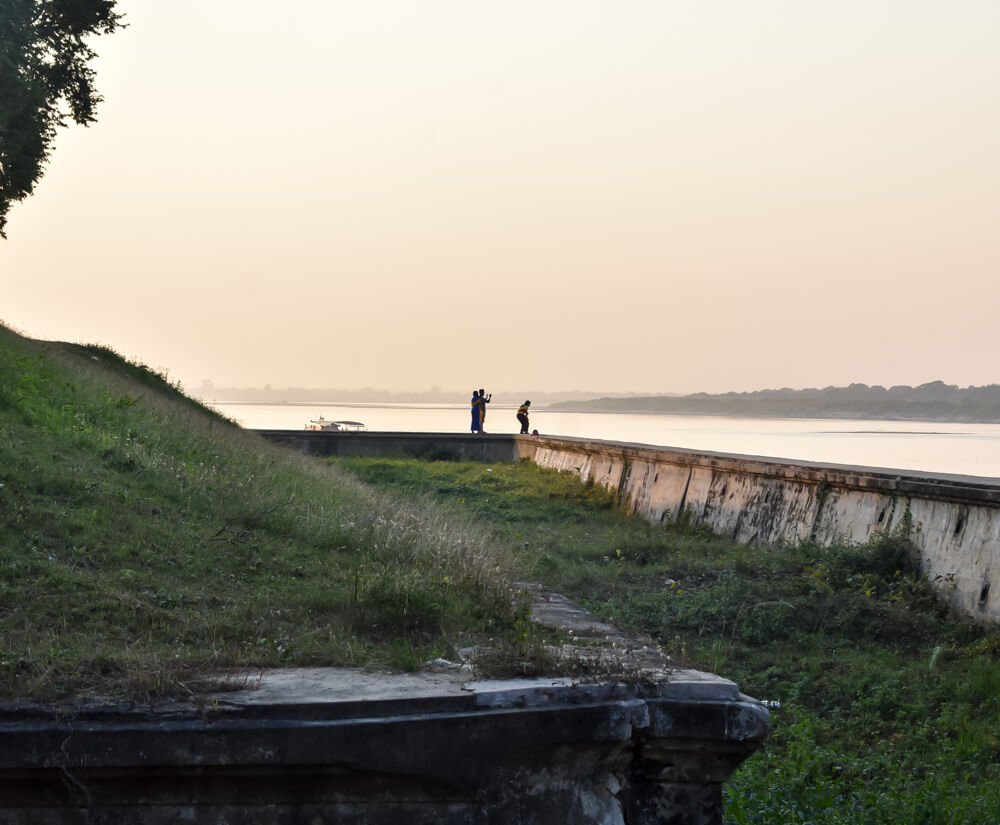 1 / 1 – irrawaddy river myanmar sunset .jpg