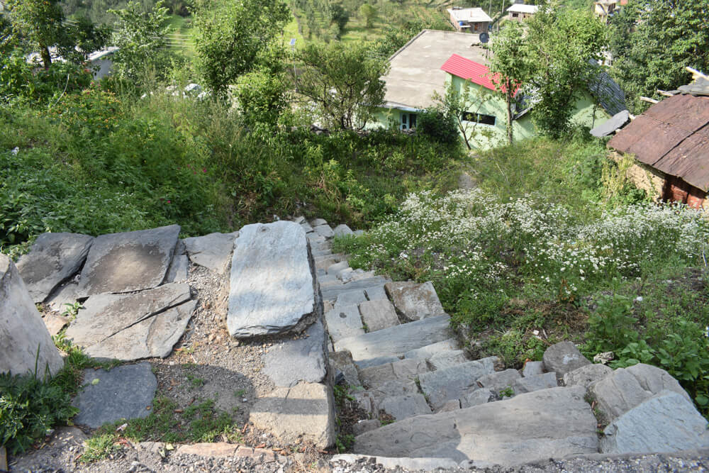 stairs to the market from the fort pangna