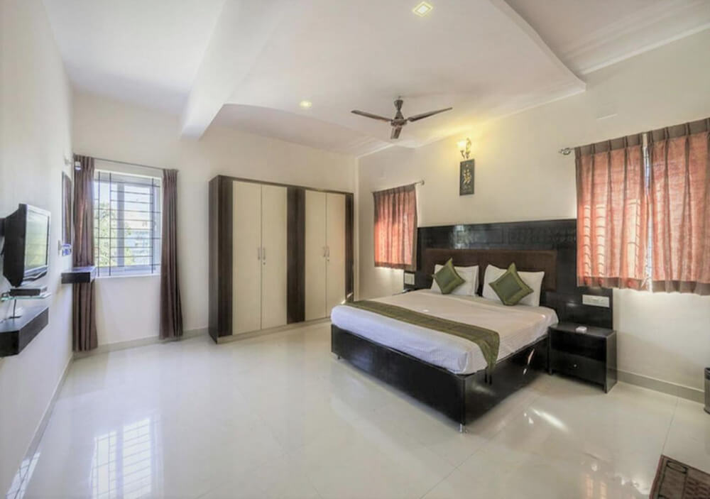4 season suites best place to stay in bangalore for events